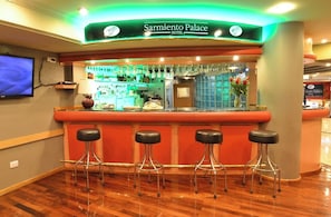 Flat-screen TV - Sarmiento Palace Hotel (Buenos Aires)