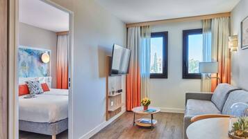 In-room safe, desk, soundproofing, iron/ironing board