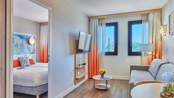 Superior Apartment, 1 Double Bed with Sofa bed, Balcony | In-room safe, desk, soundproofing, iron/ironing board