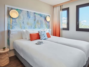 In-room safe, desk, soundproofing, iron/ironing board