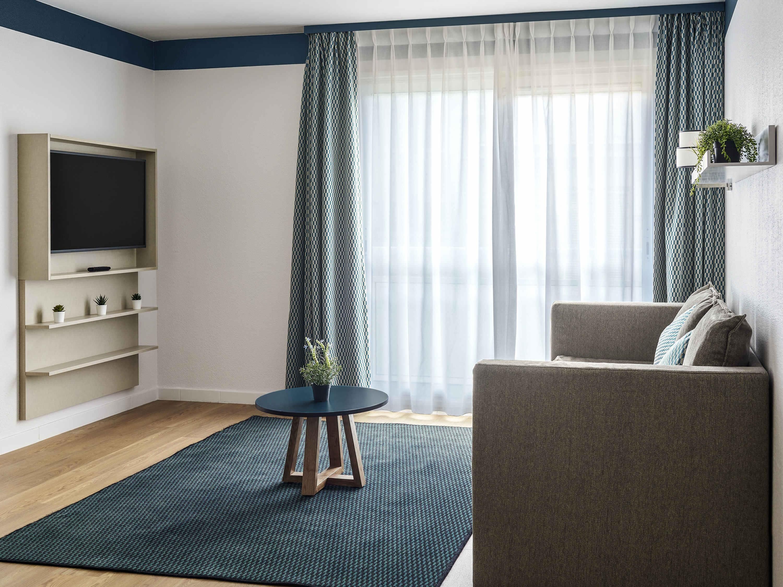 In-room safe, desk, soundproofing, iron/ironing board