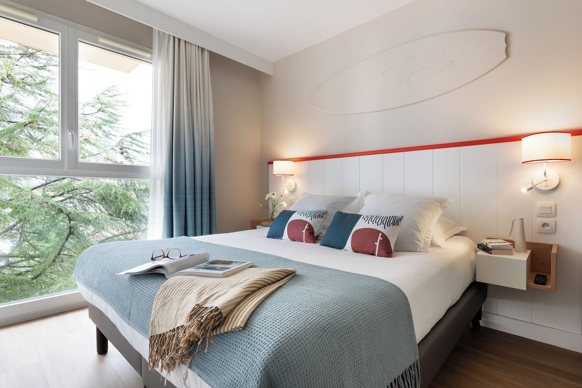 1 habitación, sistema de insonorización, cunas gratuitas y wifi gratis