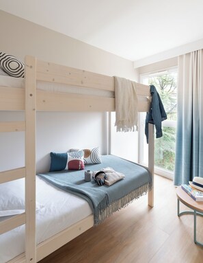 1 dormitori, habitacions insonoritzades i bressols gratuïts
