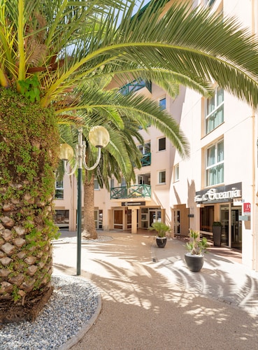 Pierre & Vacances Résidence premium Haguna