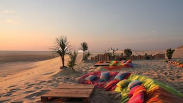 Vlak bij het strand, beachvolleybal