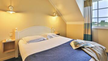 Iron/ironing board, cots/infant beds, free WiFi, bed sheets