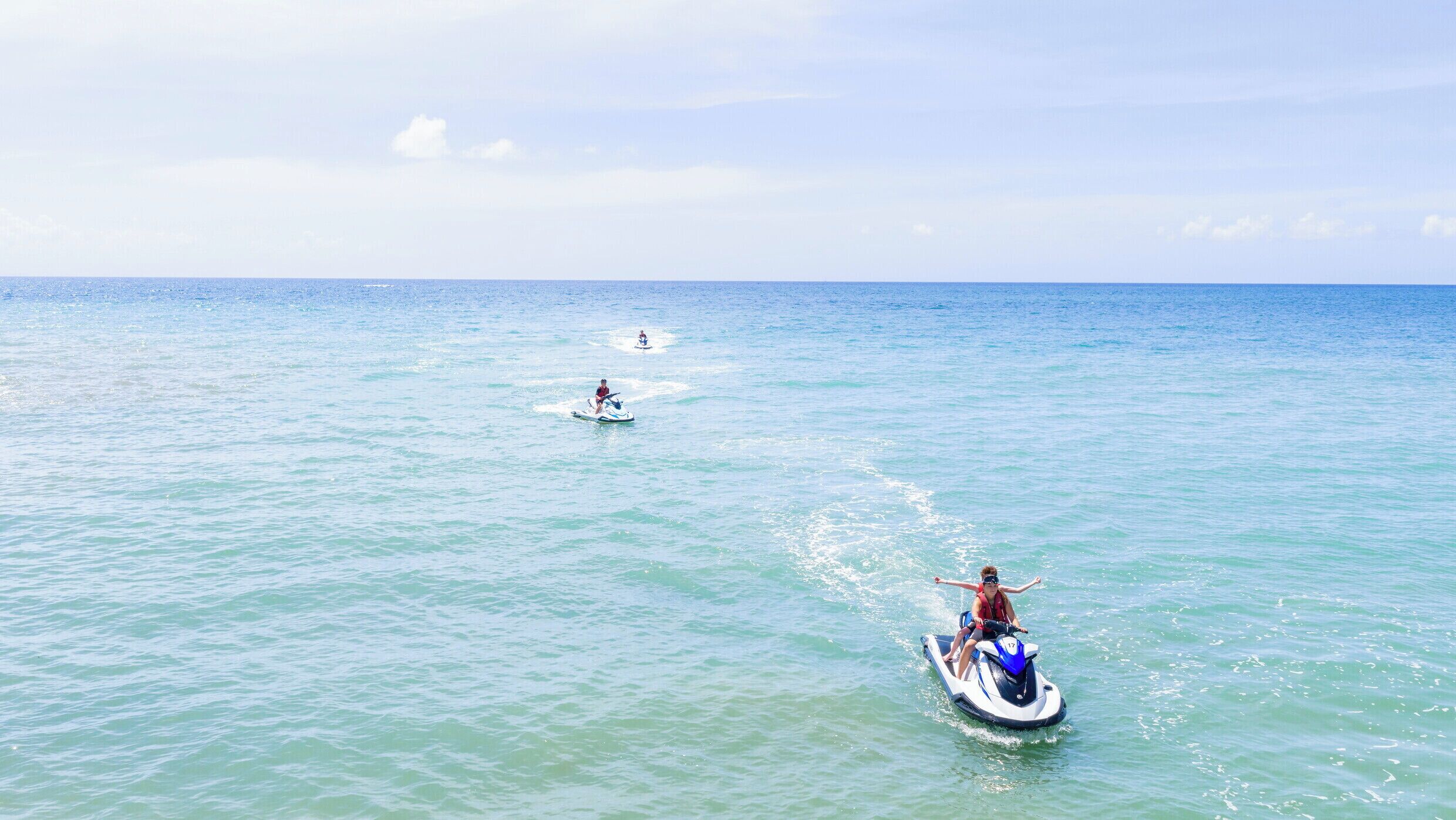 Surfing/bodyboarding