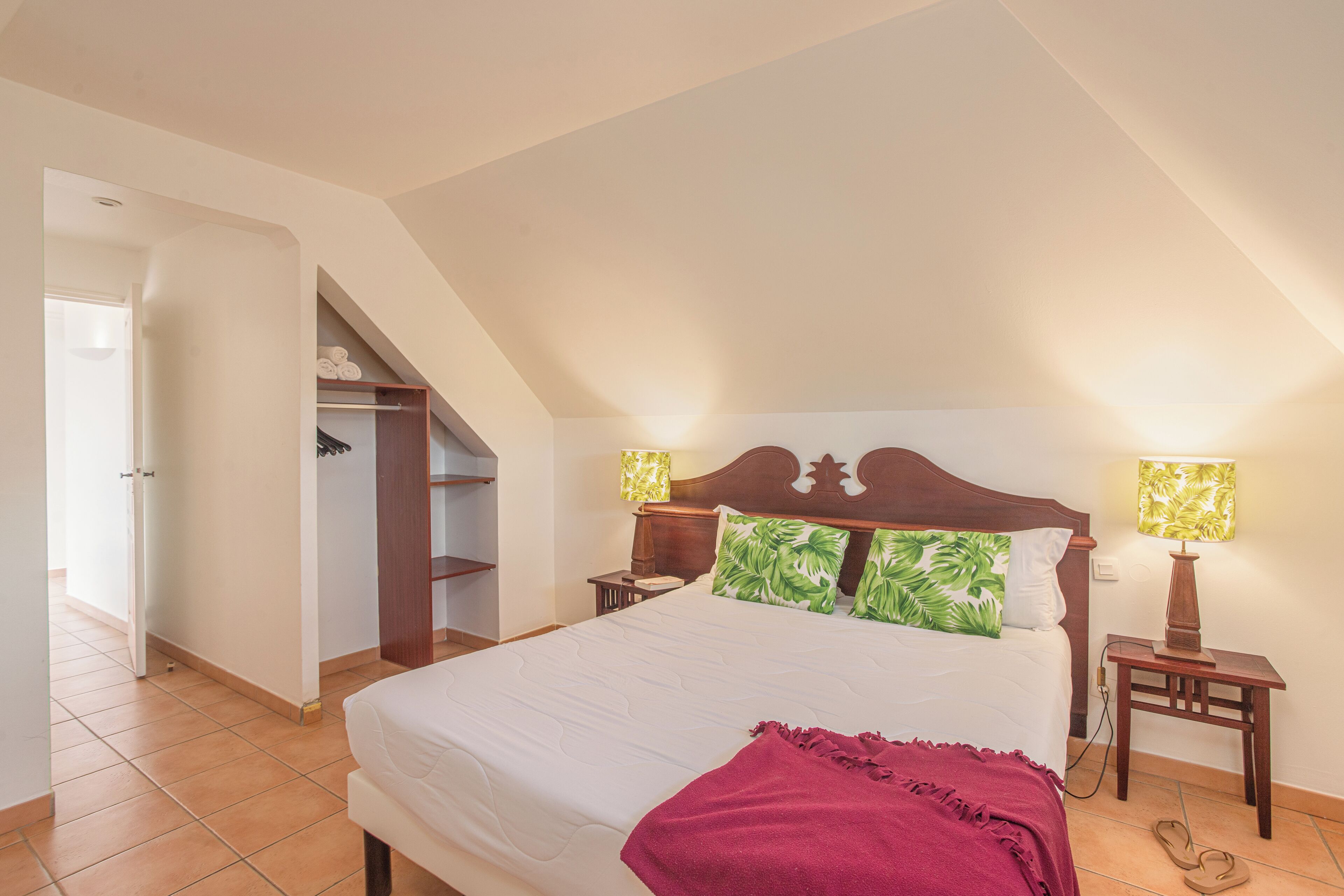 Apartment 6 people - 2 bedrooms - Terrace | Blackout drapes, iron/ironing board, free cribs/infant beds, free WiFi