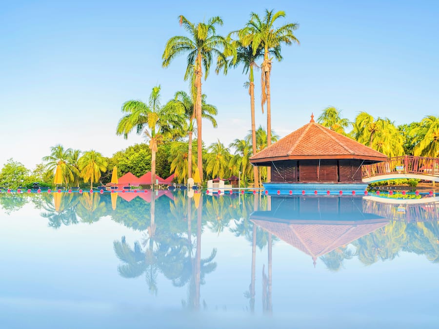 Outdoor pool, pool umbrellas, sun loungers