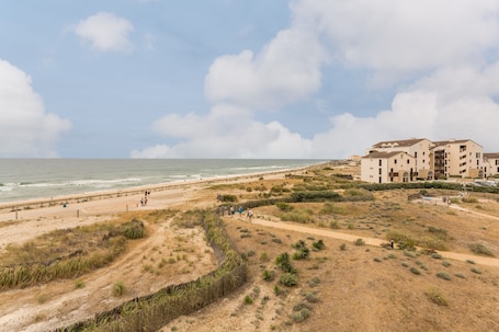 Aerial view. Pierre & Vacances Résidence Bleu Marine