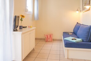 Studio 3 personnes - Balcon | Salle de séjour