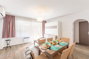 Flachbildfernseher, Bücher