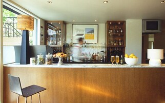 Bar (en la propiedad)