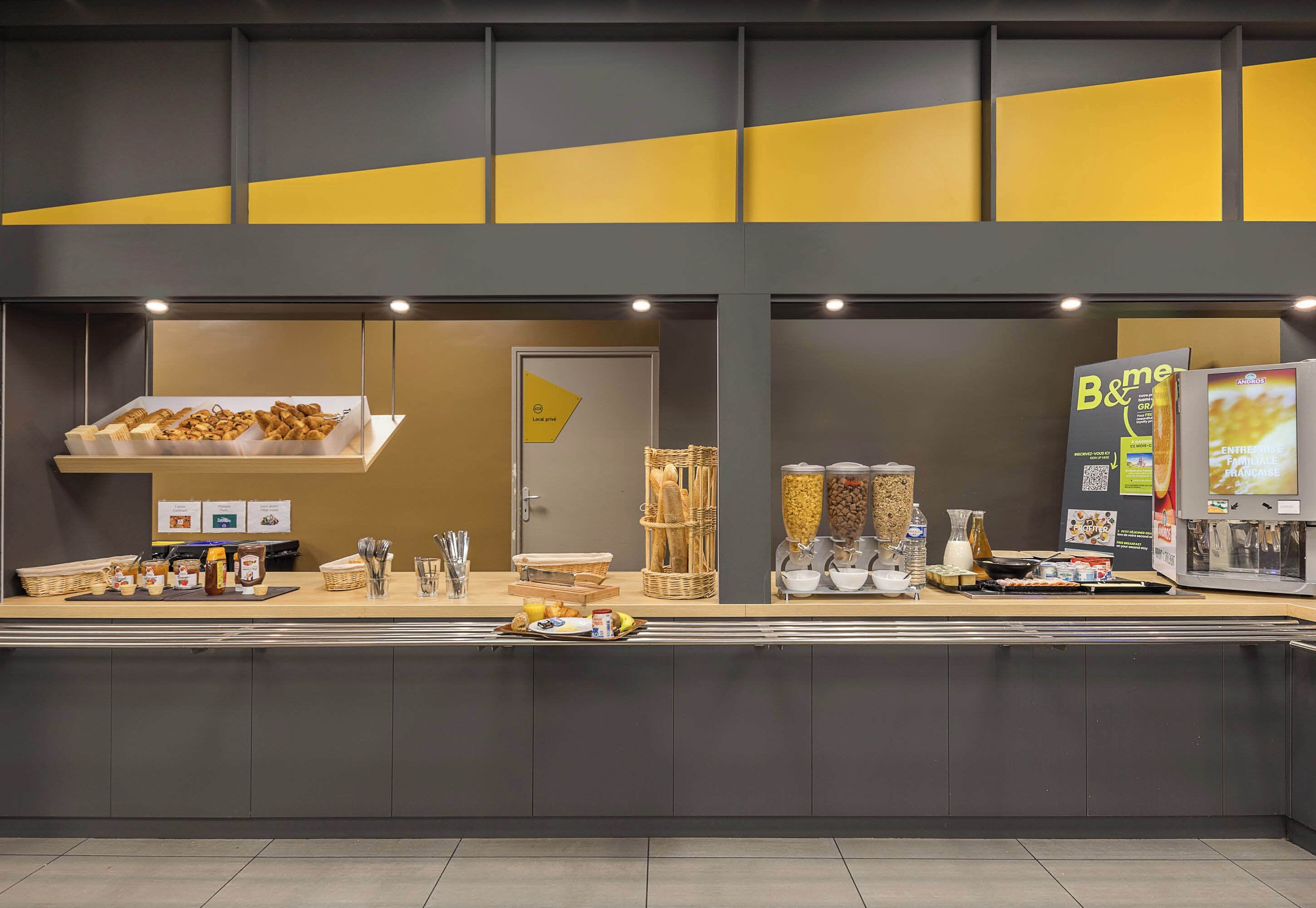 每日供应自助式早餐（需付费）