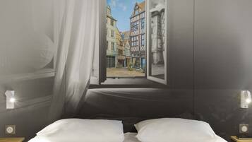 Double Room, Non Smoking | Desk, iron/ironing board, free WiFi, bed sheets