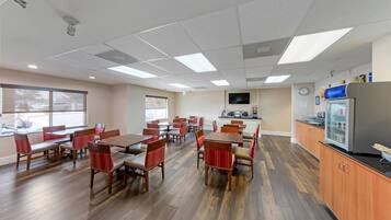 Gratis morgenmadsbuffet hver dag