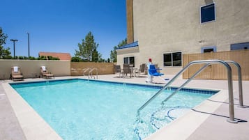 Udendørs pool