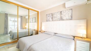 1 Schlafzimmer, Verdunkelungsvorhänge, kostenloses WLAN, Bettwäsche