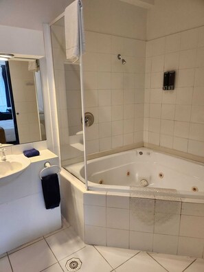 Estudio | Bañera profunda