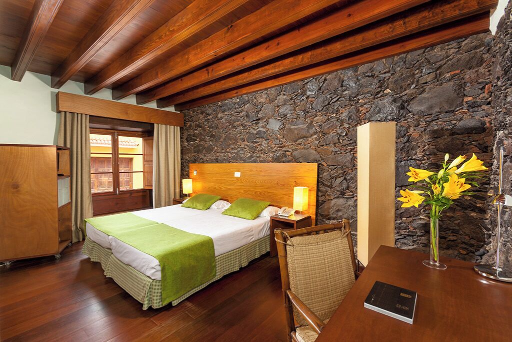 In-room safe, rollaway beds, free WiFi, bed sheets
