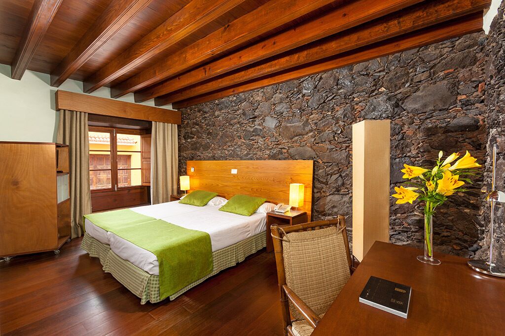 In-room safe, rollaway beds, free WiFi, bed sheets