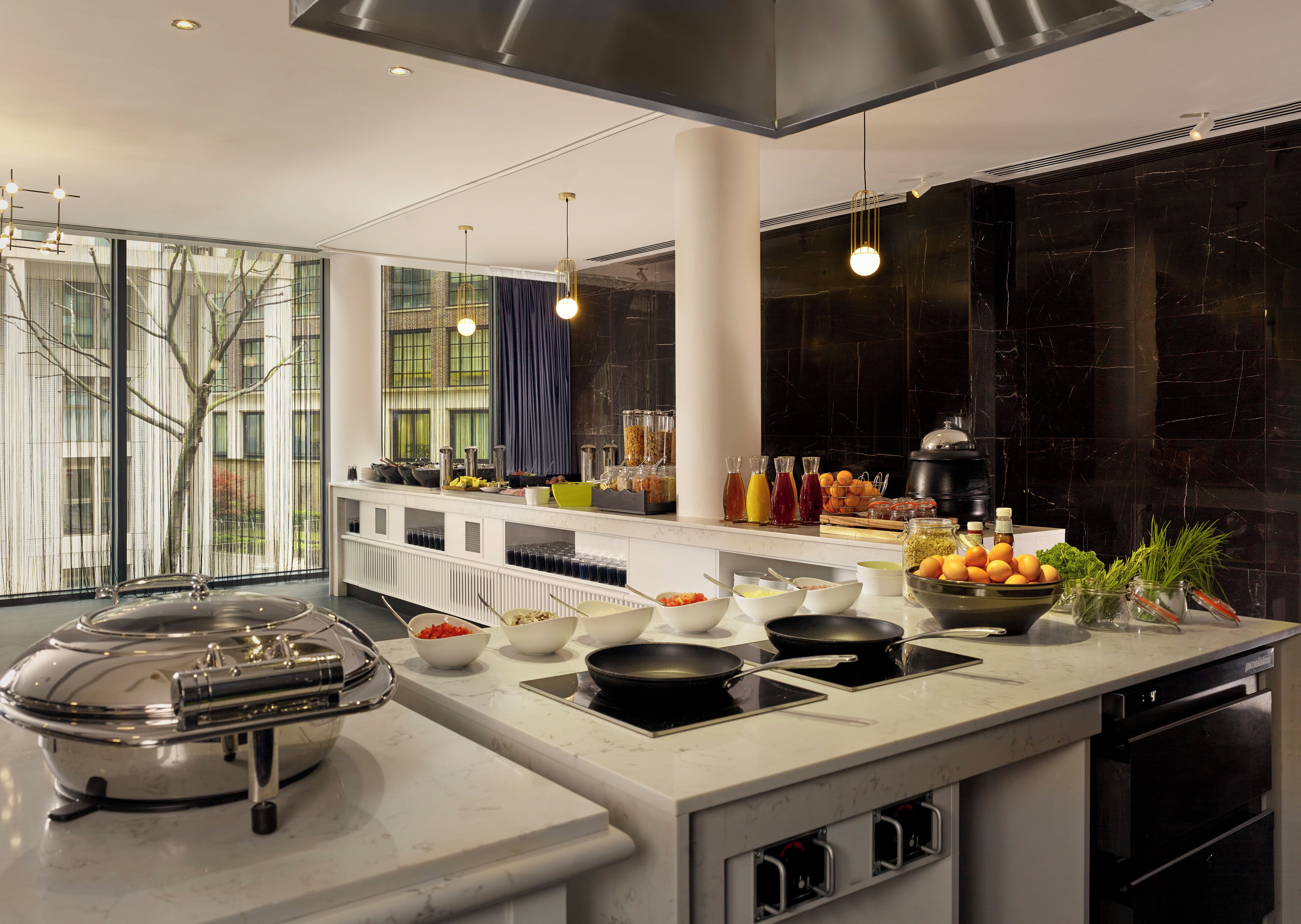 Petit déjeuner anglais (21.50 GBP par personne)