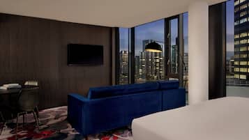 Presidential Room, 1 King Bed with Sofa bed, River View | In-room safe, desk, iron/ironing board, travel cot