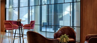 The Westminster London, Curio Collection by Hilton