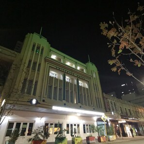 Front of property – evening/night - Criterion Hotel Perth (Perth)