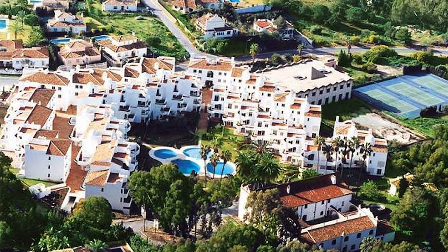 Apartamentos Ona Campanario