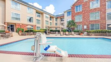 Seasonal outdoor pool