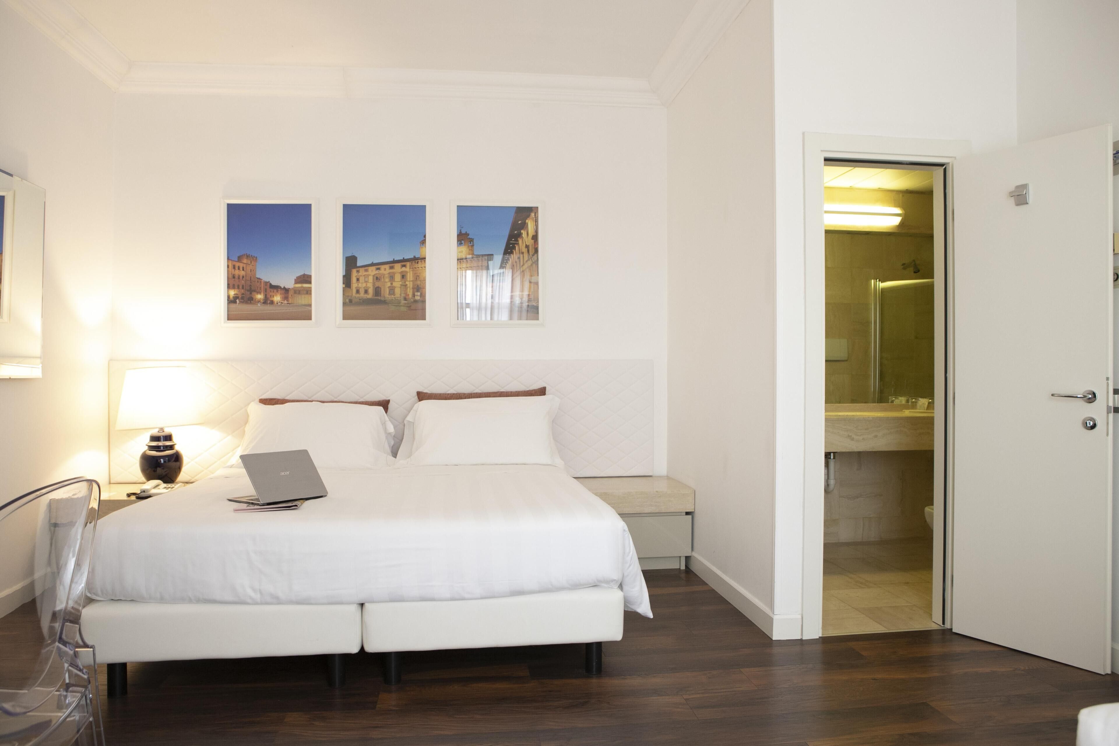 Standard Double Room, 1 Queen Bed with Sofa bed