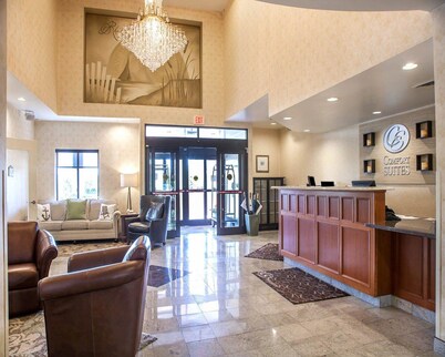Comfort Suites West Warwick - Providence