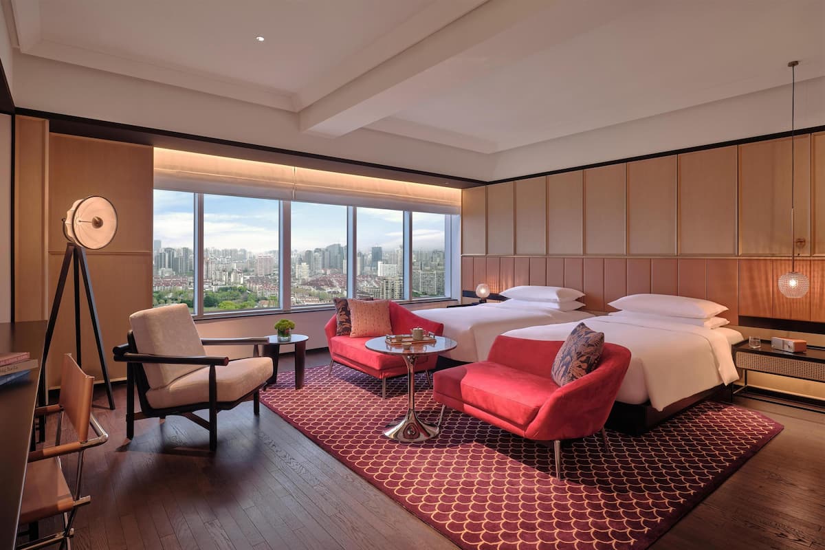 Deluxe Room, 2 Single Beds, Park View | Premium bedding, minibar, in-room safe, desk