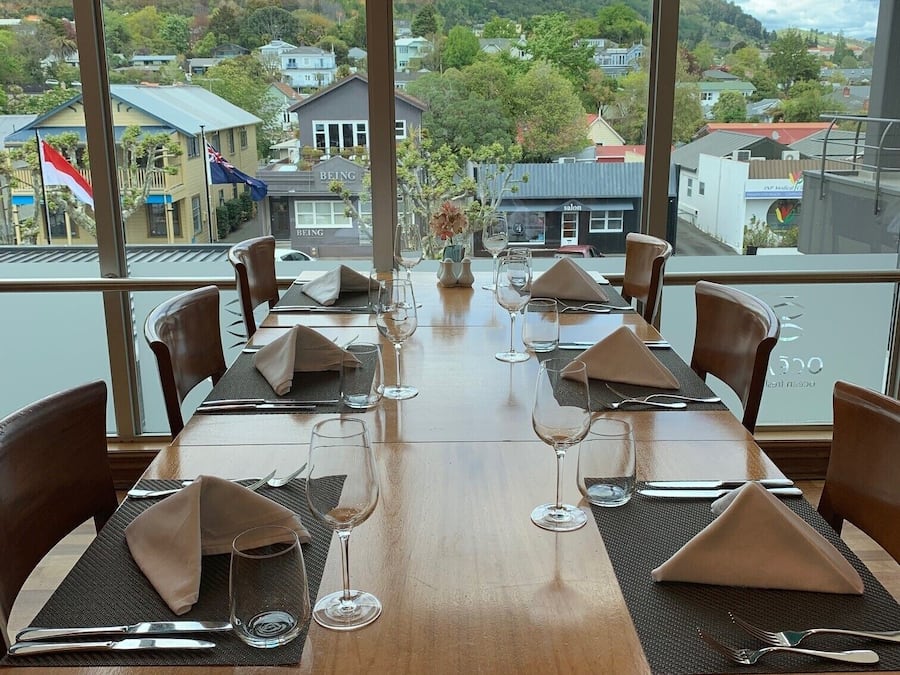 Frokost og middag serveres, sjømat