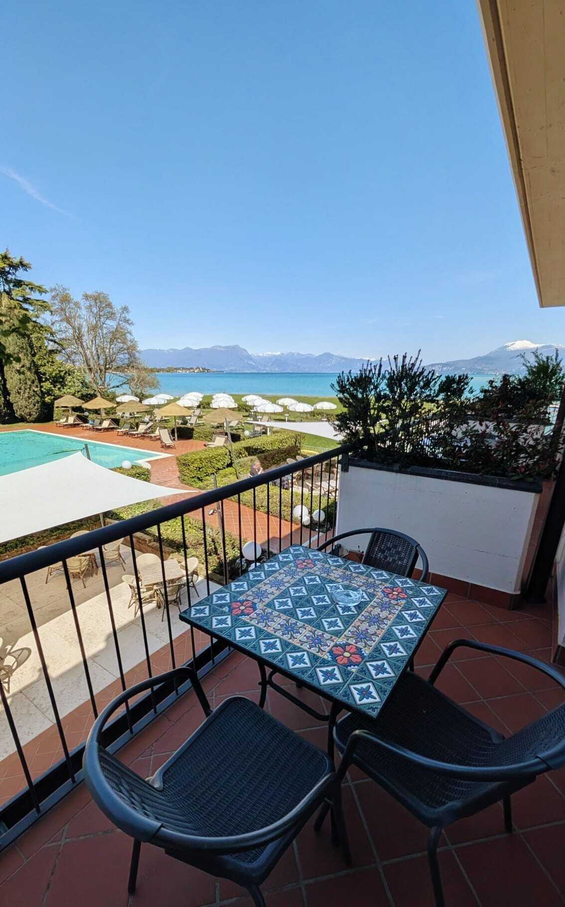 ลานระเบียง/นอกชาน