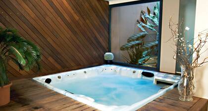 Yachting Hotel Mistral