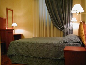 1 bedroom, minibar, in-room safe, desk