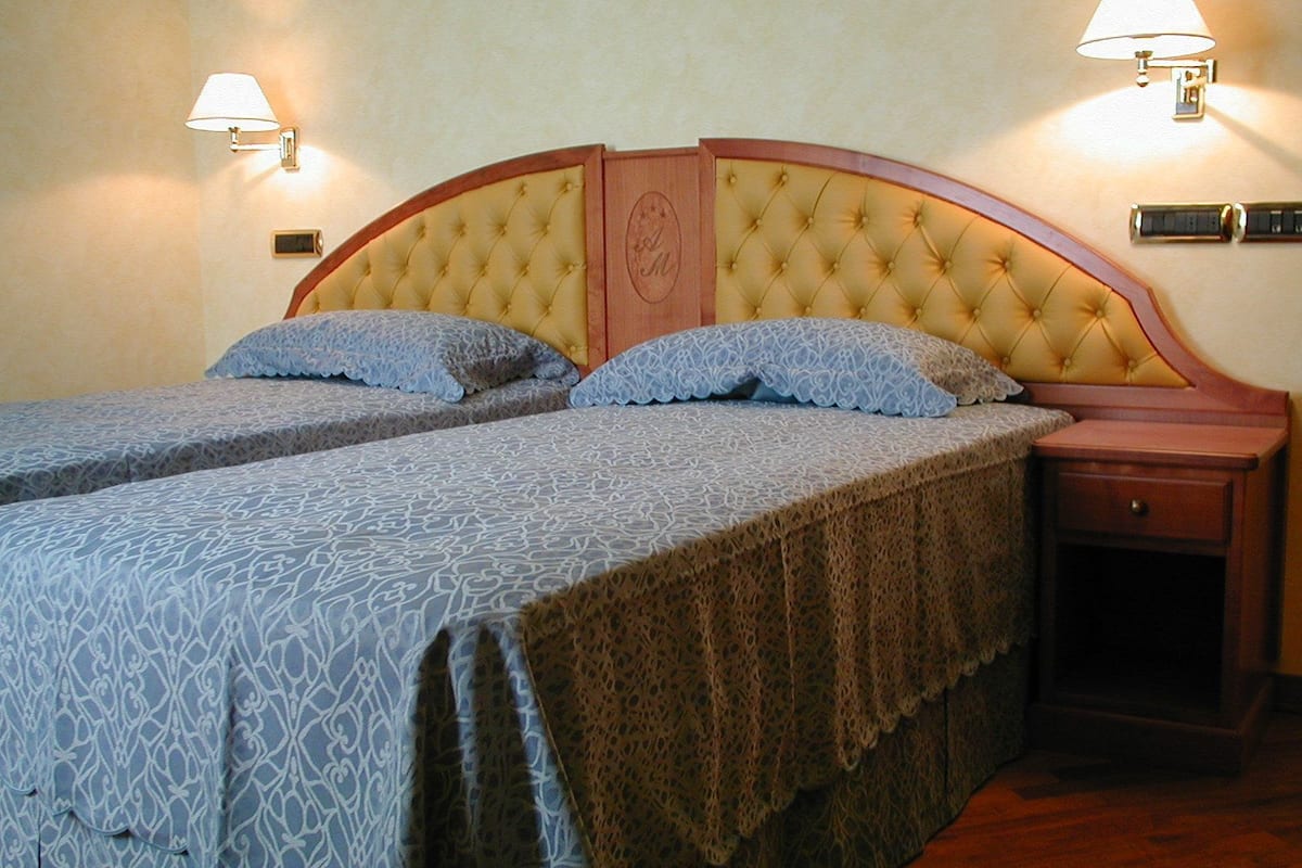 Classic Double Room | Minibar, in-room safe, desk, laptop workspace