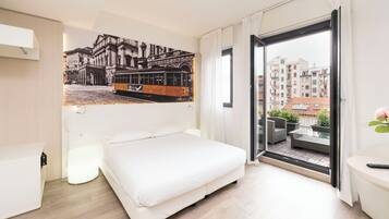 Minibar, in-room safe, desk, blackout drapes