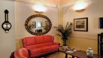 Sala de estar en el lobby