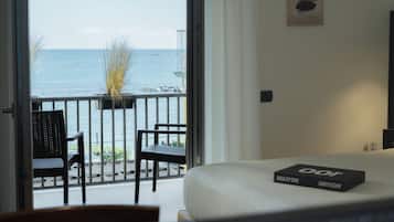 Superior-Doppelzimmer, 1 King-Bett, Meerblick | Hochwertige Bettwaren, Minibar, Zimmersafe, Schreibtisch