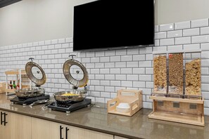 Free continental breakfast - City Express By Marriott Manteno (Manteno)