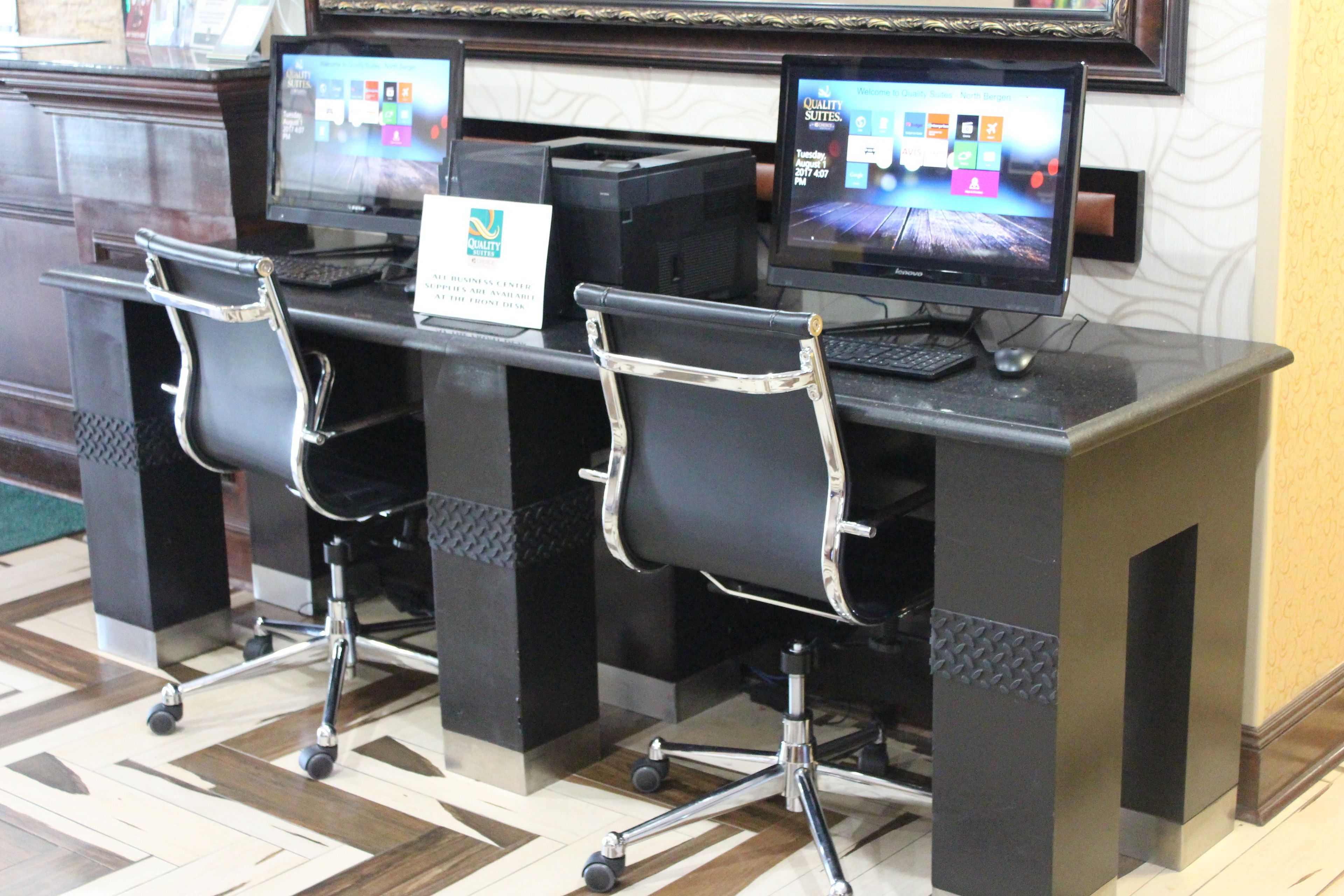 Photo - Quality Suites NYC Gateway