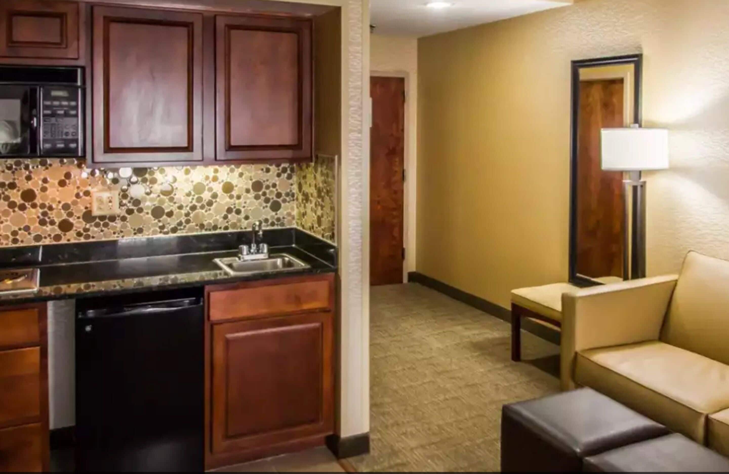 Photo - Quality Suites NYC Gateway