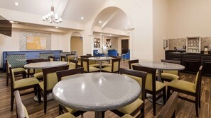Free buffet breakfast