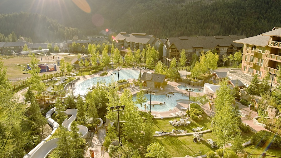 Panorama Mountain Resort - Ski Tip Tamarack Condos
