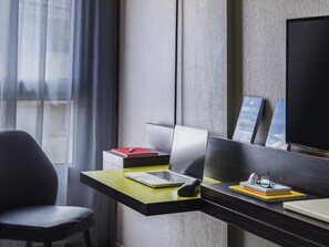 In-room safe, desk, soundproofing, iron/ironing board