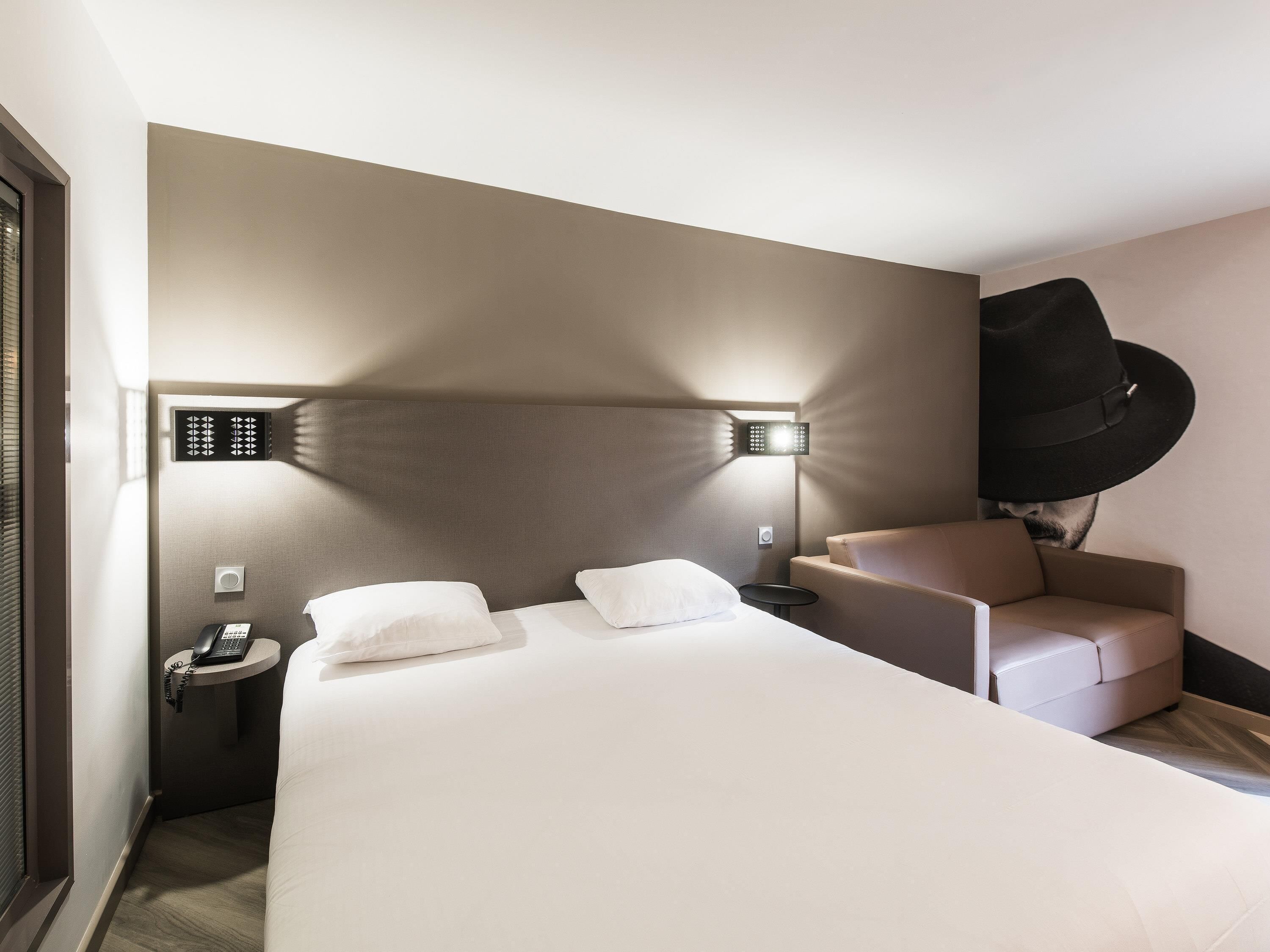 in-room safe, desk, soundproofing, iron/ironing board