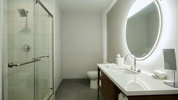 Room, 1 King Bed with Sofa bed, Balcony | Bathroom | Free toiletries, hair dryer, towels